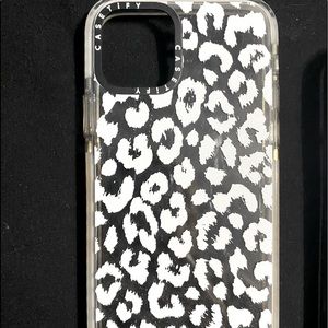 Casetify iphone 11 pro case